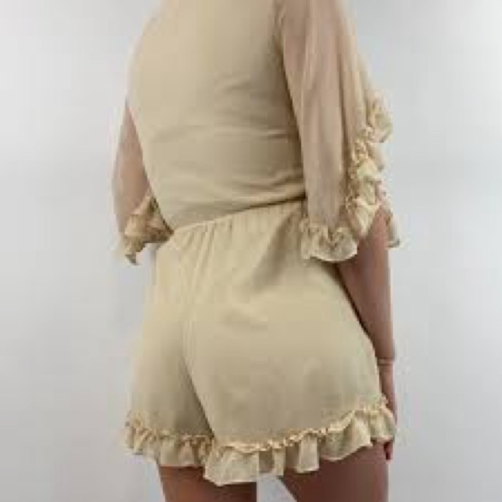 NWT,Hyfve,Lucious Cream,Tie-Front Romper,Sexy,Fun,Flirty,Vacation Perfect,Size M - Picture 5 of 11